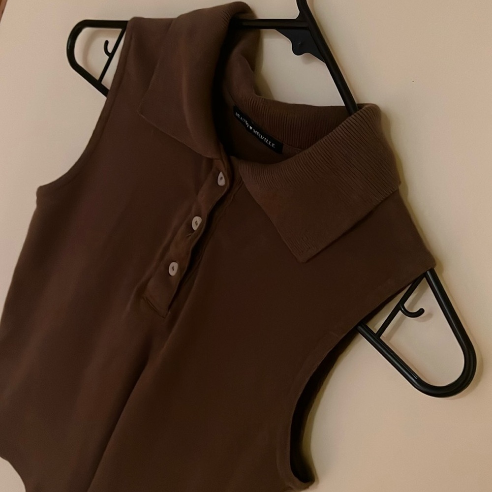 Brandy Melville Brown Sleeveless Polo Top